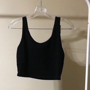 Set of 2 Crop Tanks - Black and White